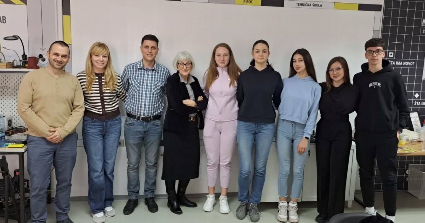  УЧЕНИЧКО ПРЕДУЗЕТНИШТВО У ТЕХНИЧКОЈ ШКОЛИ 