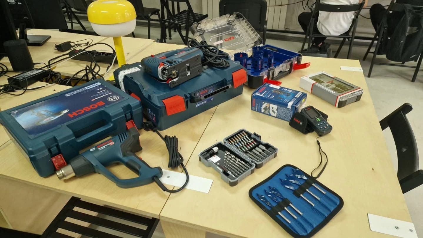 Bosch donirao novu opremu Makers Lab-u Tehničke škole Pirot